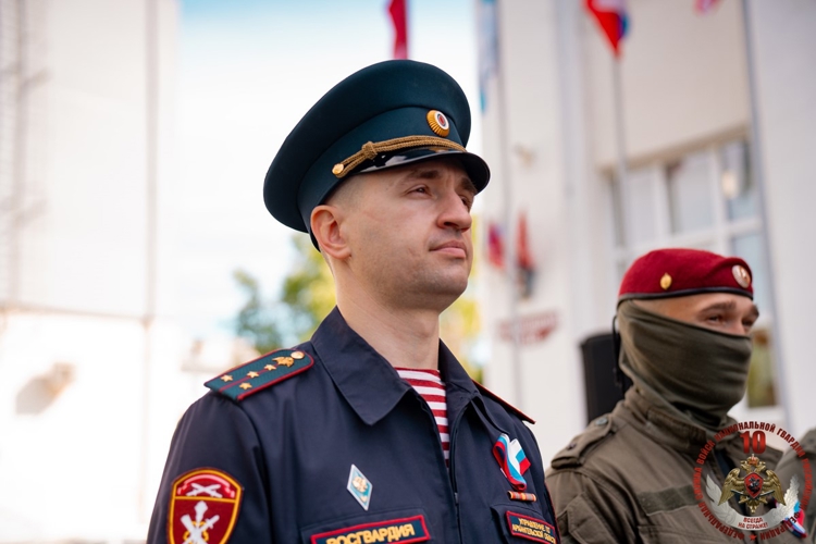 В Архангельске представители Росгвардии приняли участие в мероприятиях, посвящённых Дню России