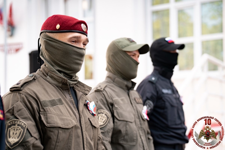 В Архангельске представители Росгвардии приняли участие в мероприятиях, посвящённых Дню России