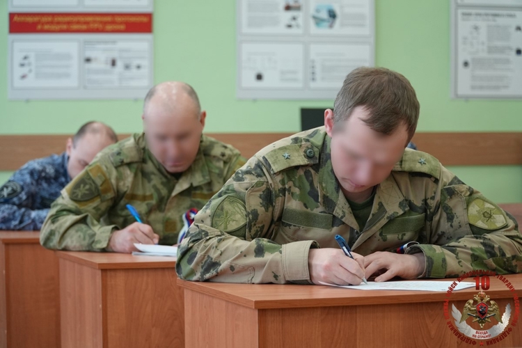 Росгвардейцы Архангельской области написали диктант по русскому языку
