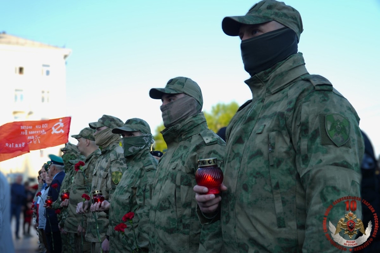Представители Росгвардии присоединились к мероприятиям Дня памяти и скорби в Архангельске