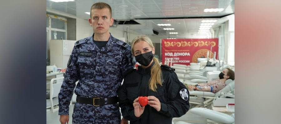 В Архангельске сотрудники и военнослужащие Росгвардии приняли участие во всероссийской донорской акции