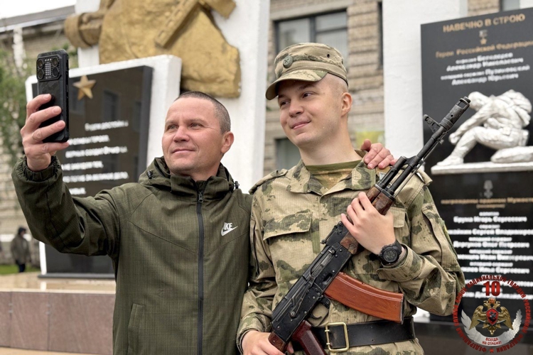Военнослужащие по призыву из Архангельской области приняли военную присягу в столице Республики Коми