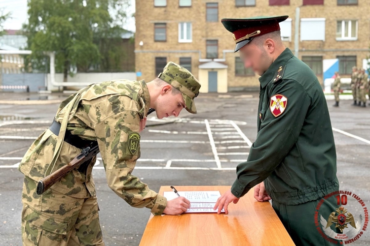 Военнослужащие по призыву из Архангельской области приняли военную присягу в столице Республики Коми