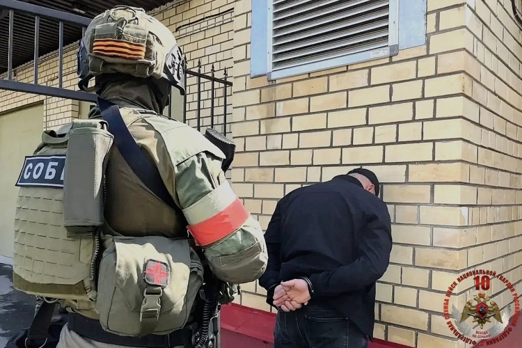 Спецназовцы Росгвардии приняли участие в антитеррористической тренировке в Архангельске