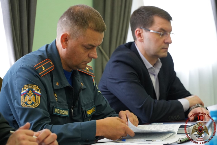 В Управлении Росгвардии по Архангельской области обсудили подготовку ко Дню знаний и Единому дню голосования