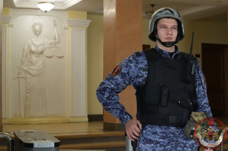 Росгвардейцы Поморья пресекли за неделю 11 посягательств на охраняемое имущество граждан и организаций