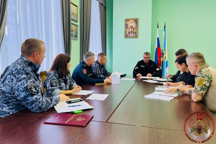 В управлении Росгвардии состоялся круглый стол по военно-патриотическому воспитанию молодежи Архангельской области